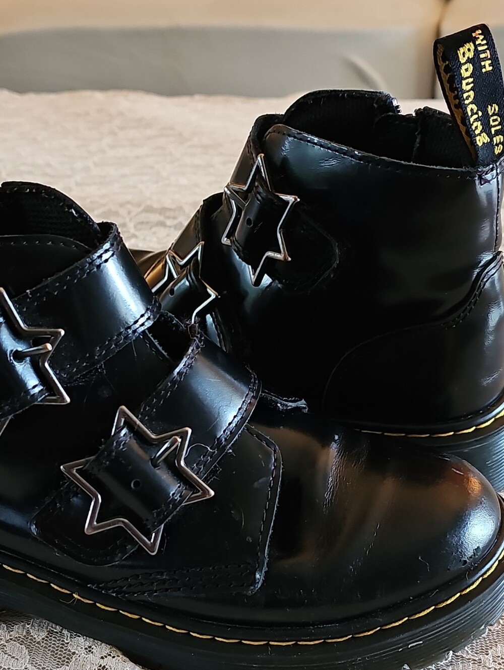 Dr. Martens Black Patent Kids Star-Strap Ankle Boots Sz3